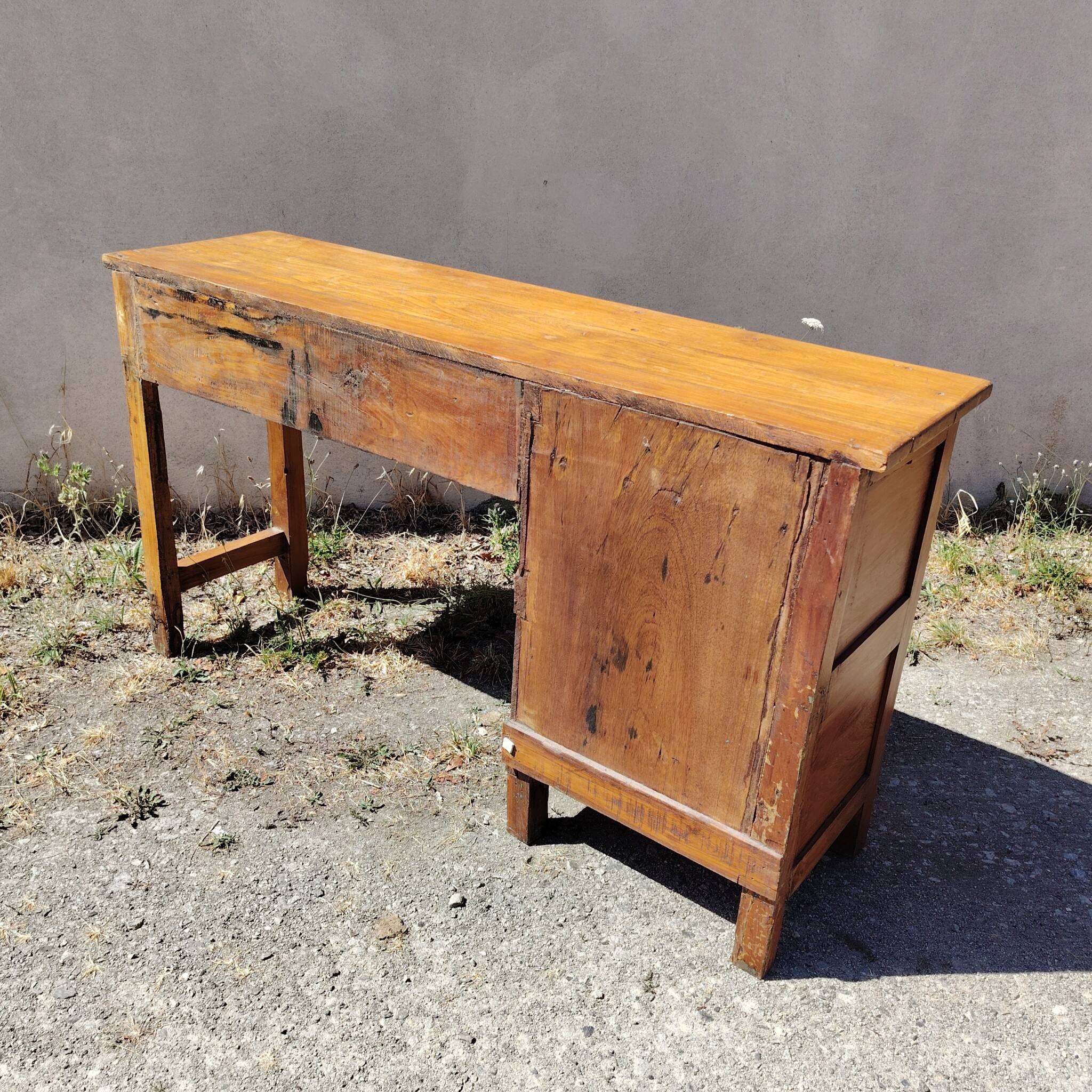 Bureau, console en bois vernis vintage
