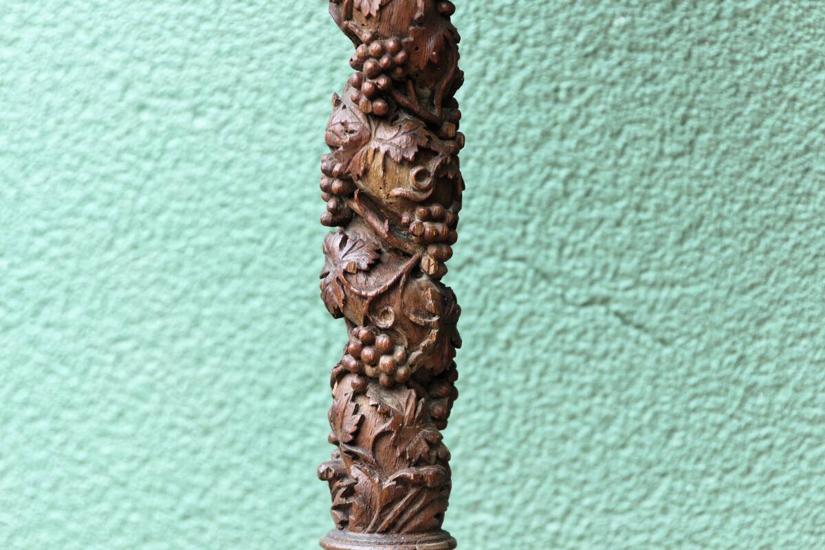 Carved wooden lamp, Corinthian column, 17th century
