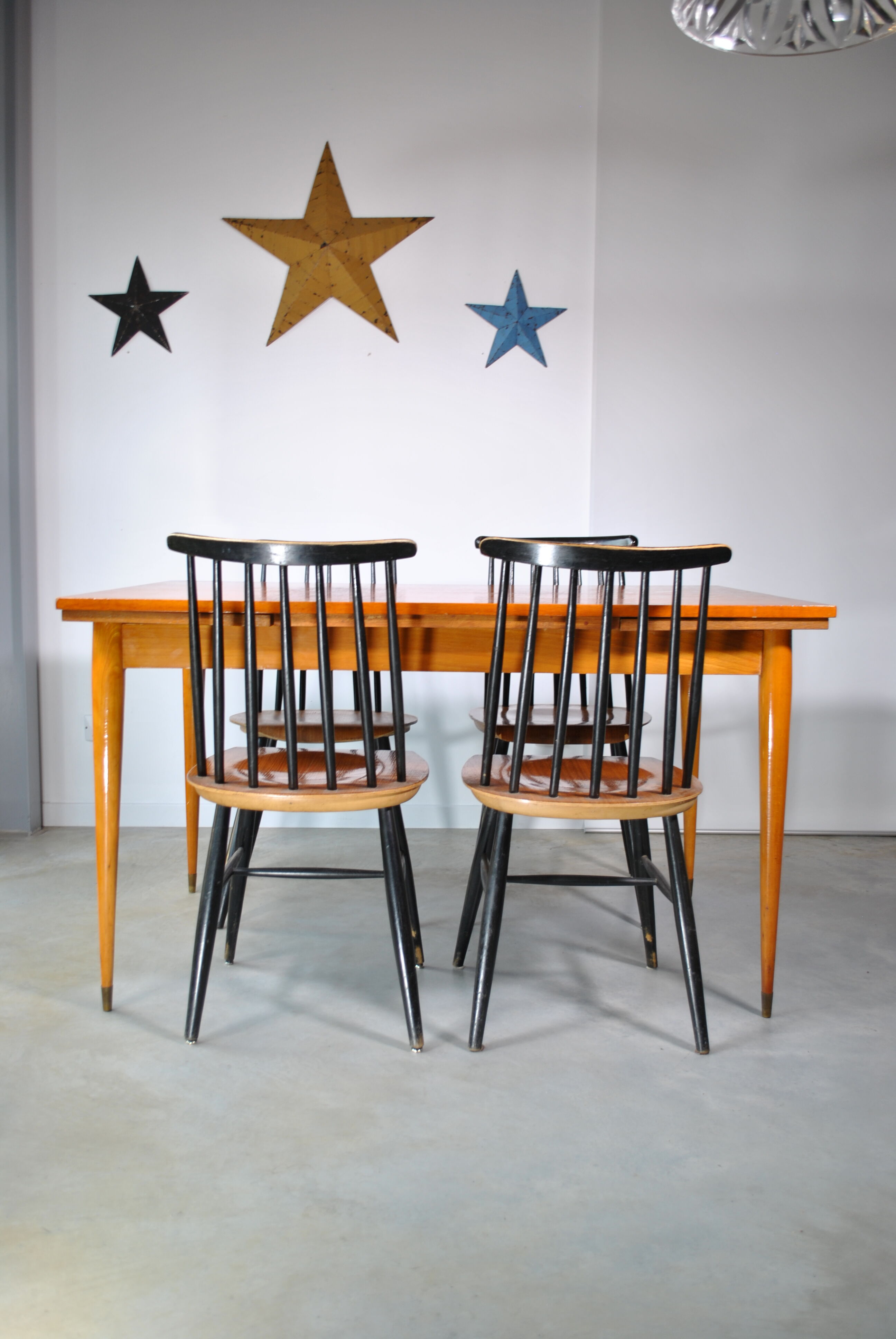 Extendable dining table 1960