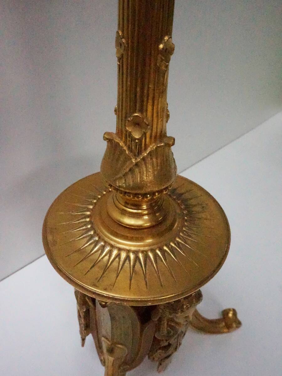 French Empire Neoclassical 7-Light Candelabra in Gilt Bronze and Crystal