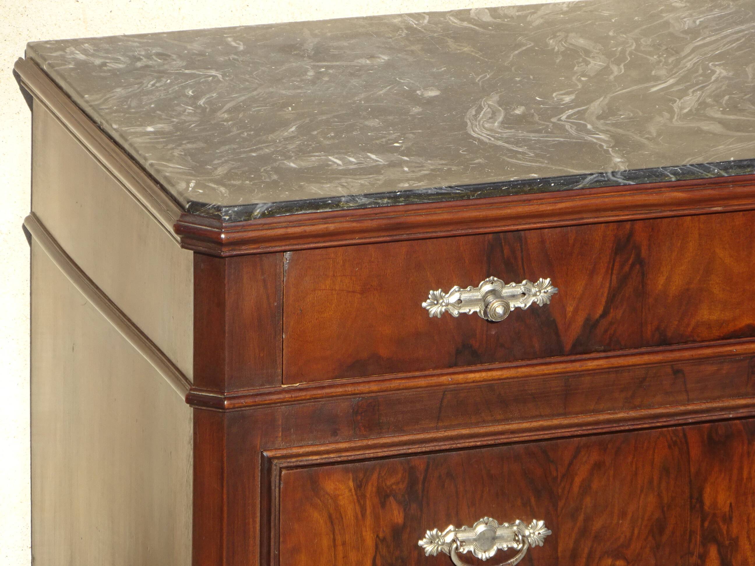 Walnut chest of drawers, black marble top