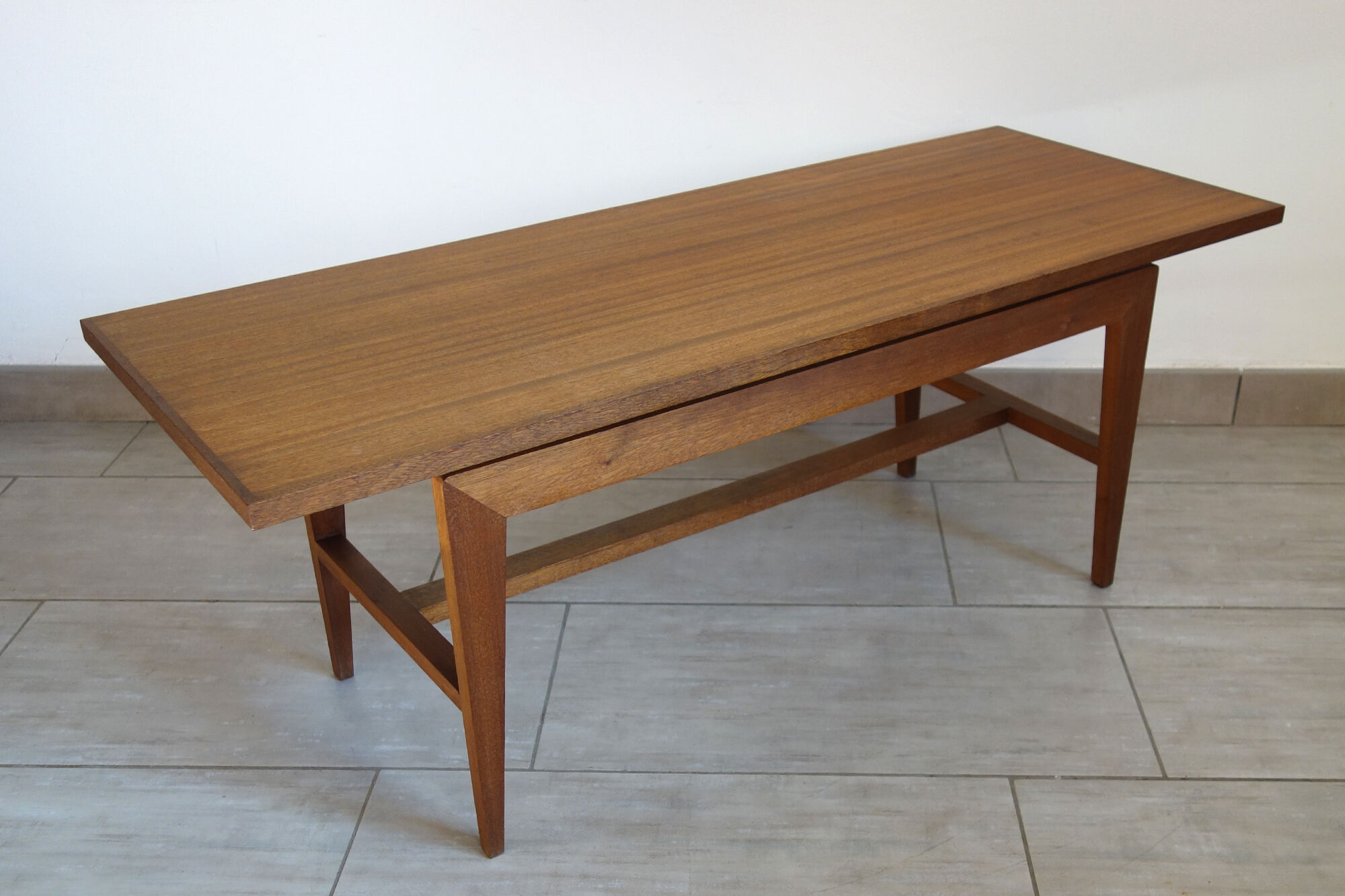 Table basse années 60 esprit scandinave
