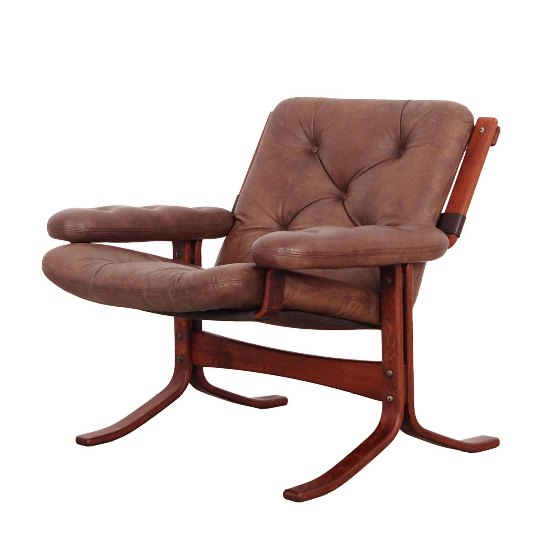 Fauteuil en cuir, design norvégien, années 1970, production : Norvège