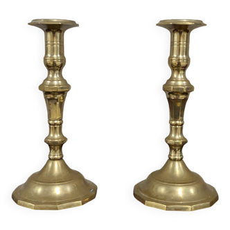 Pair of candlesticks