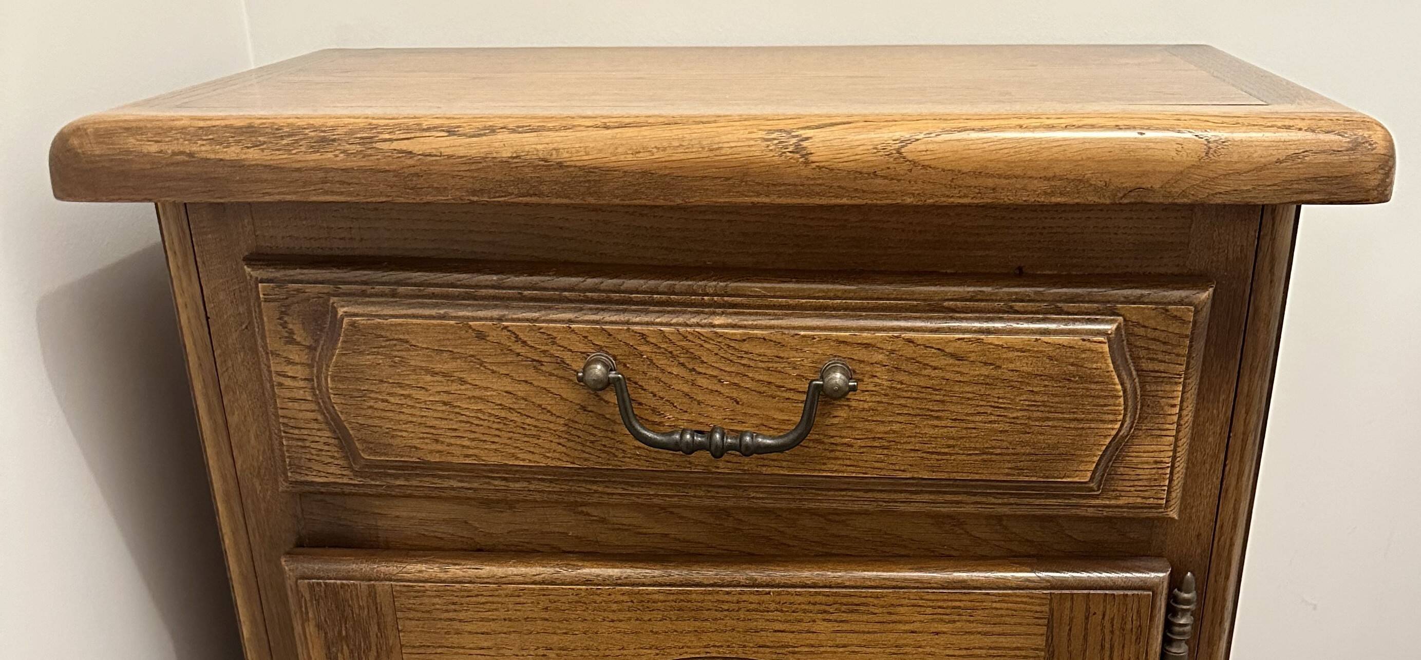 Buffet with 1 door, 1 drawer in solid oak