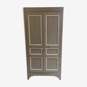 Two tone Parisian 2 door wardrobe