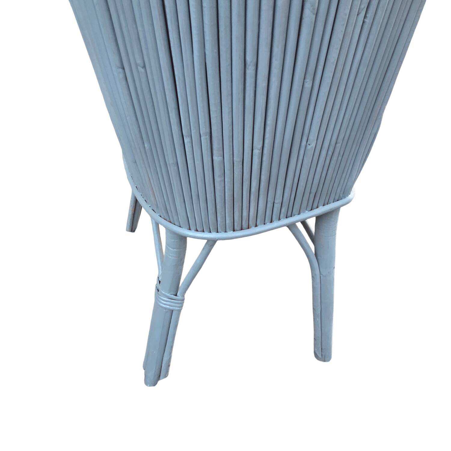 Rattan bar, painted, with two compartments, accompanied by its stool.