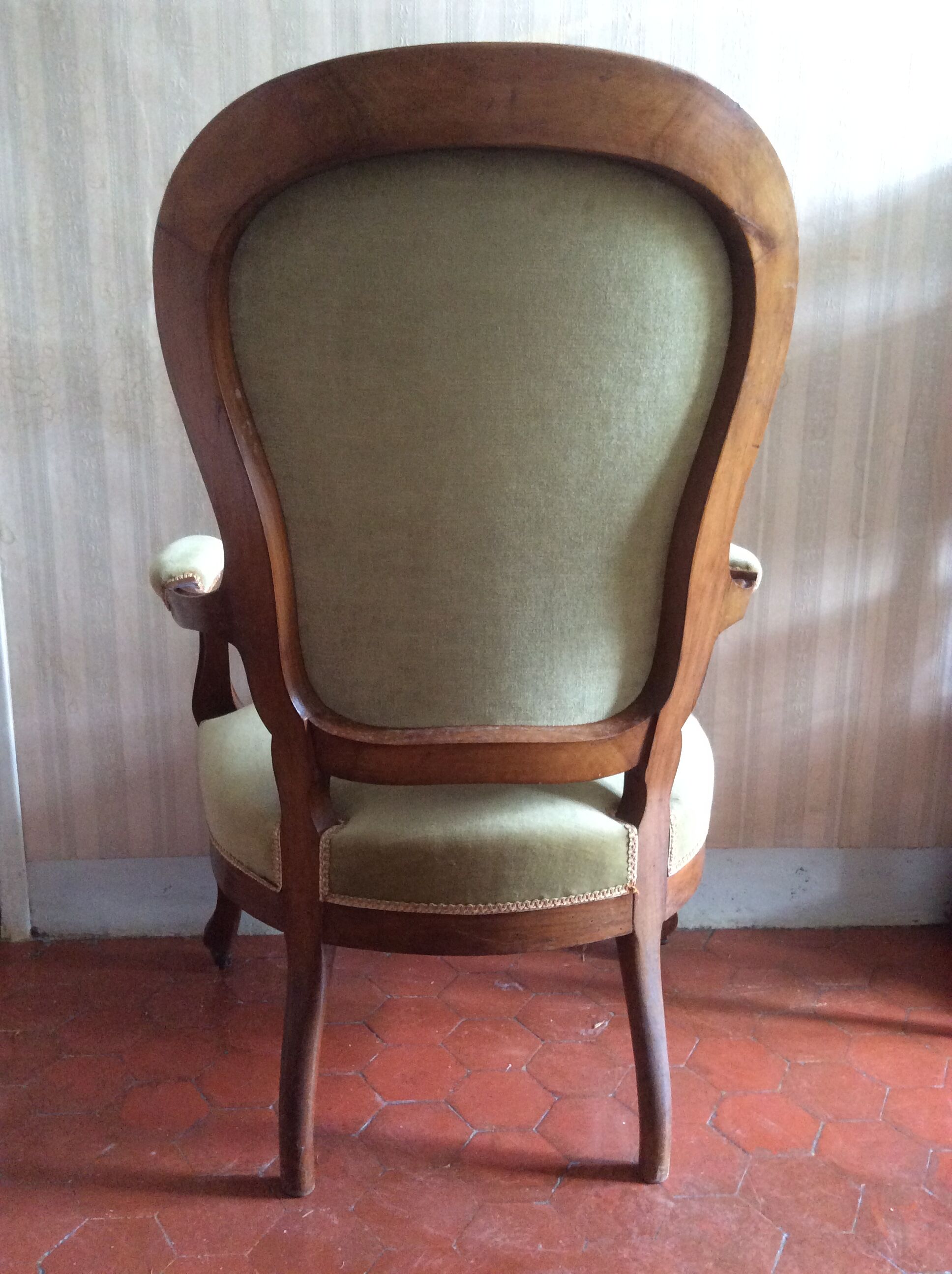 Almond green velvet convertible