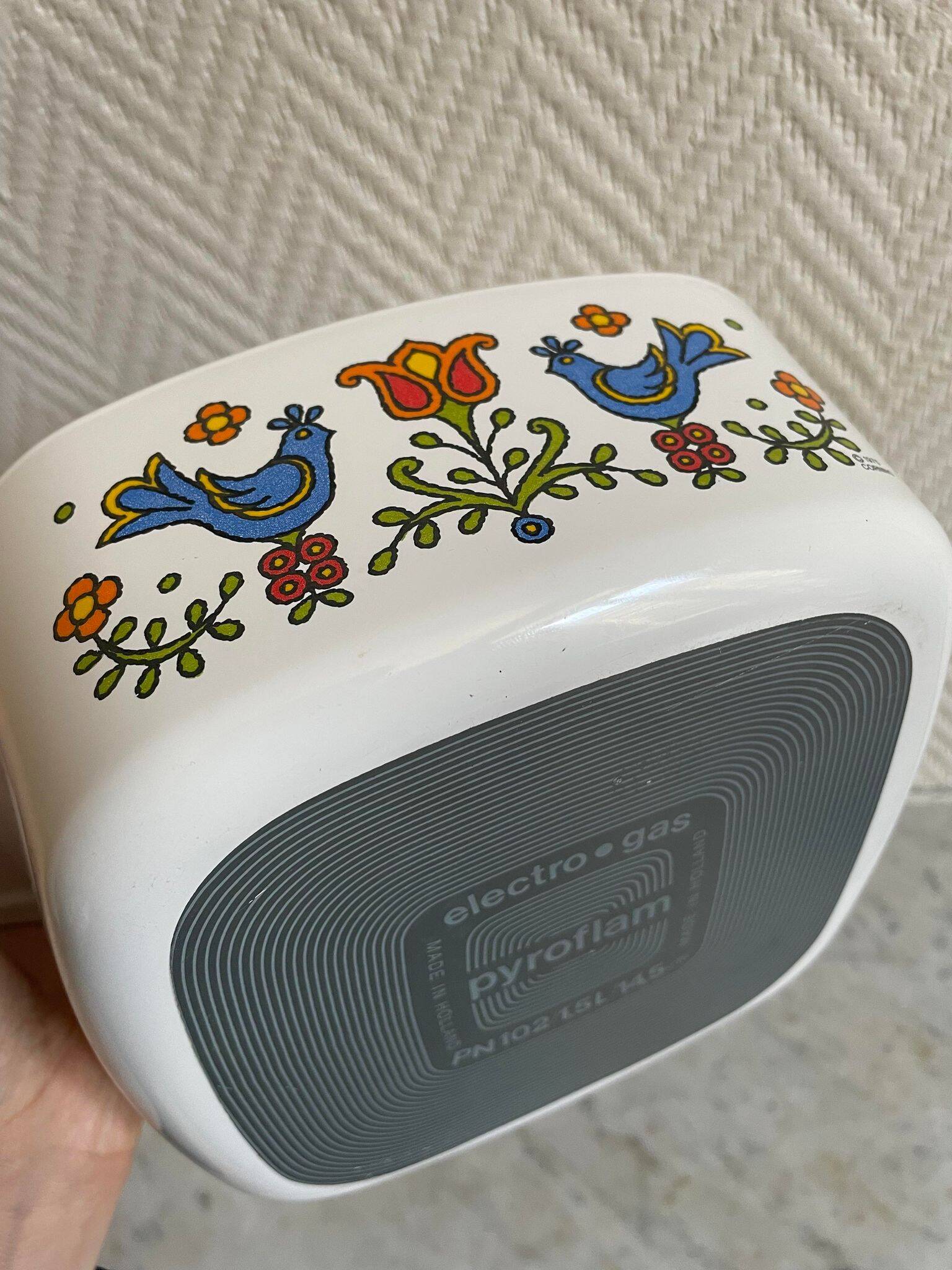 Corning Seventies Square Dish