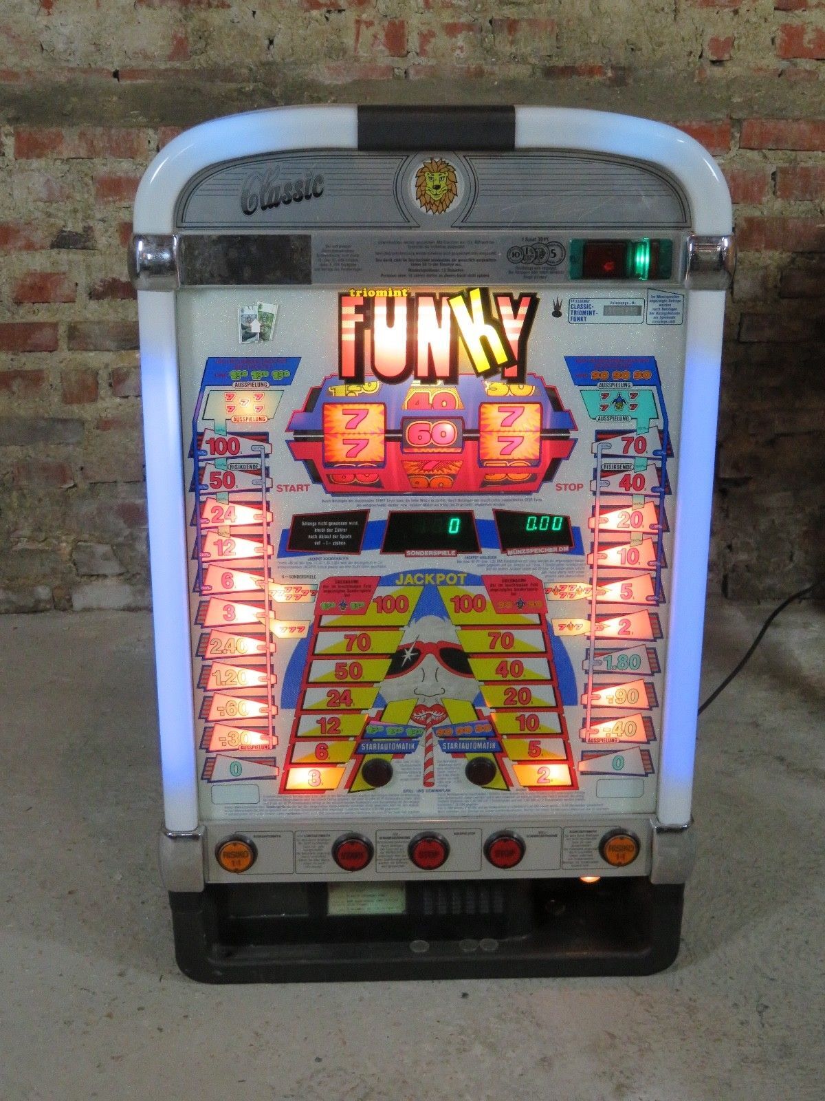 Machine à sous Triomint Funky Classic Allemande 1988