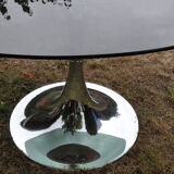 Oval tulip foot table from the 70s