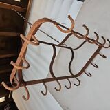 pig holder, wrought iron hook support