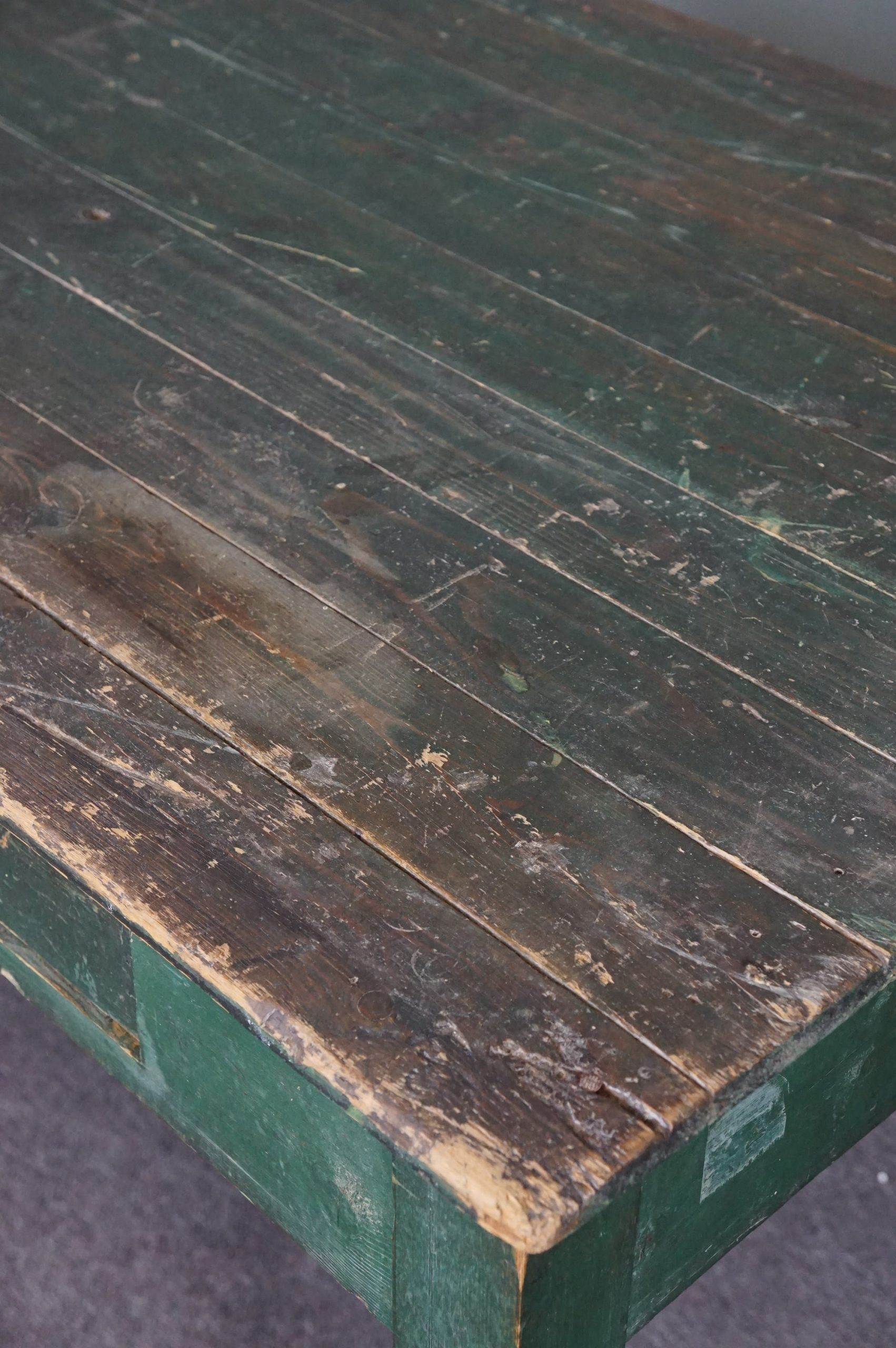 Farm dining table in pastry French green pine