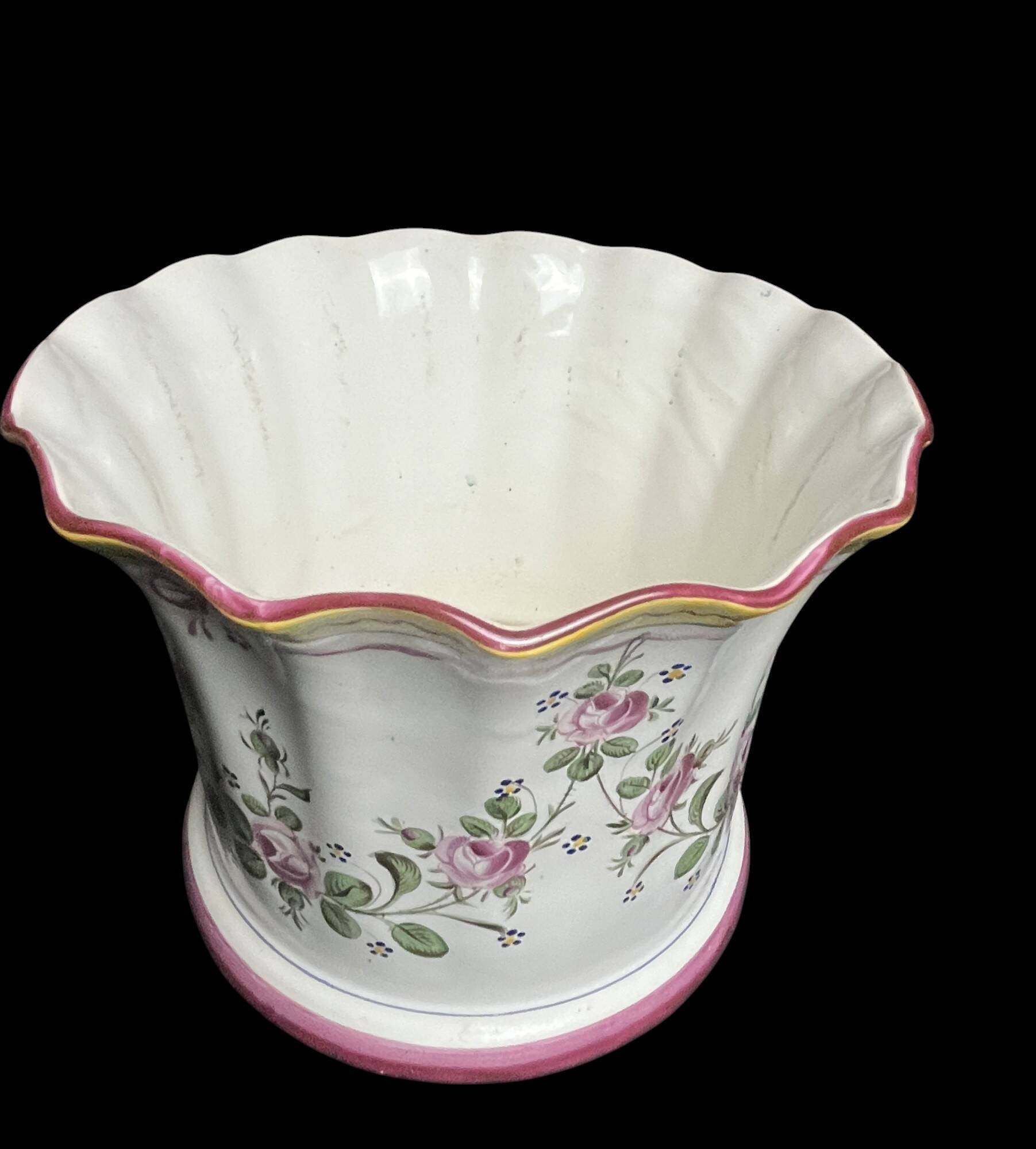 Saint Clément, cache-pot en céramique décor floral XXème