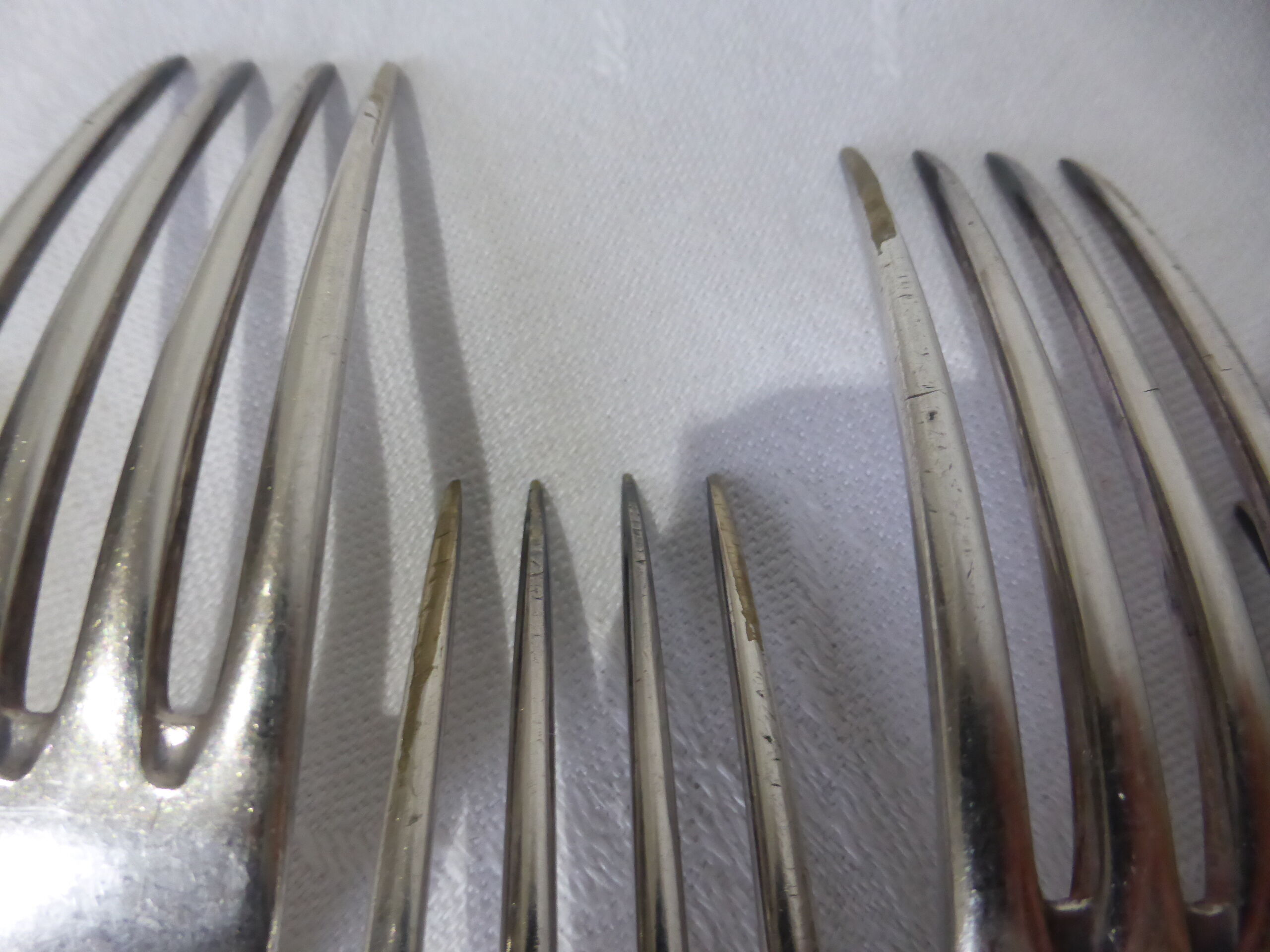 6 vintage silver metal forks