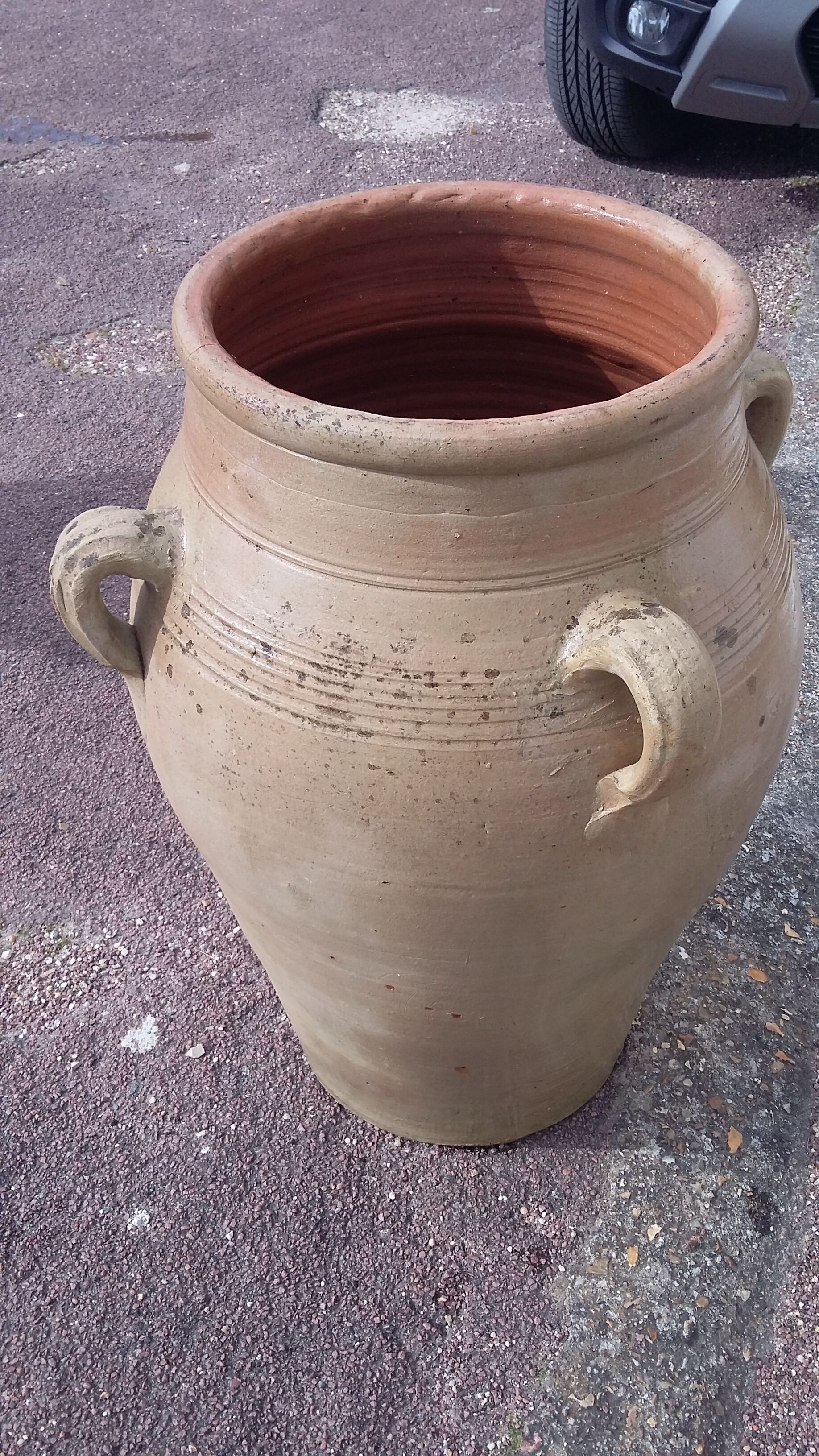 Jar amphora