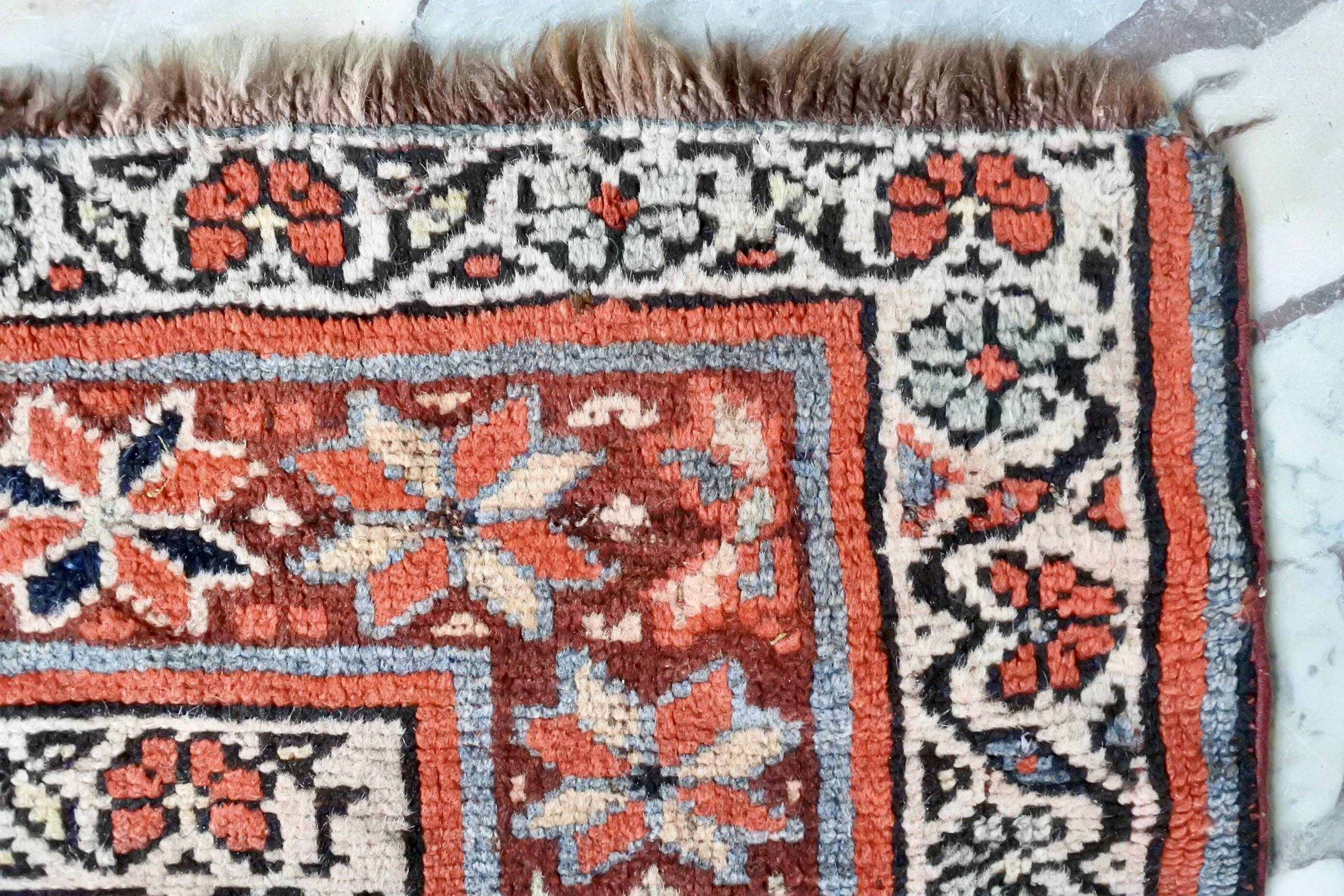 Vintage Persian nomadic rug 292x145cm