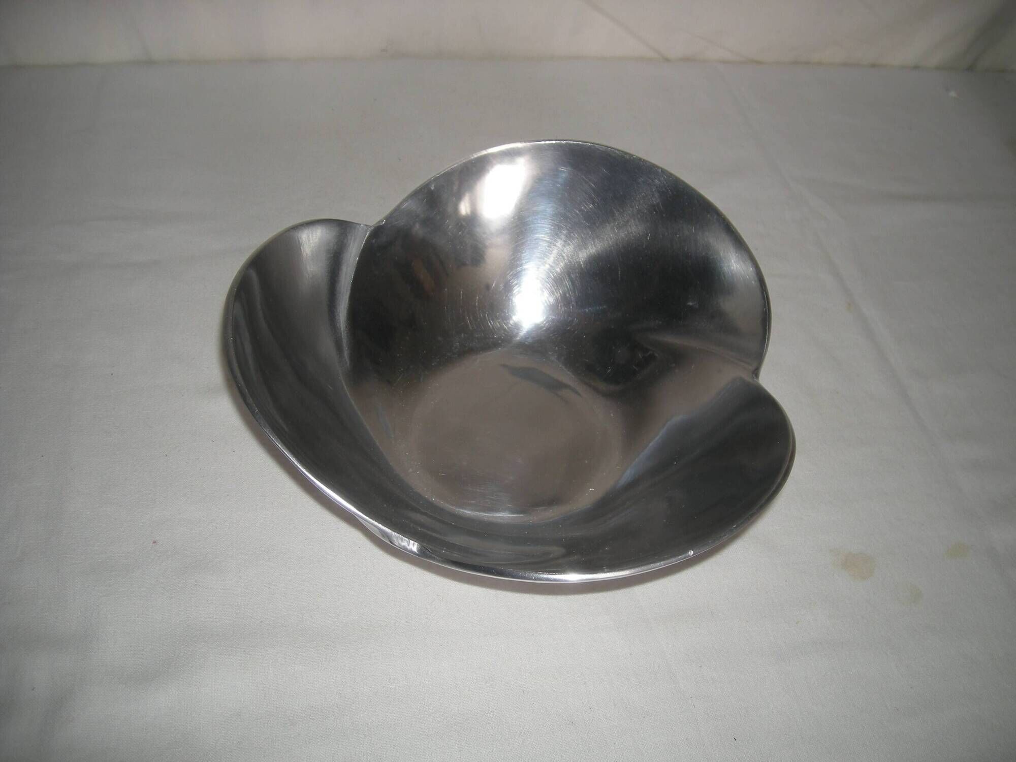 Floral fruit bowl from the 60s - 70s