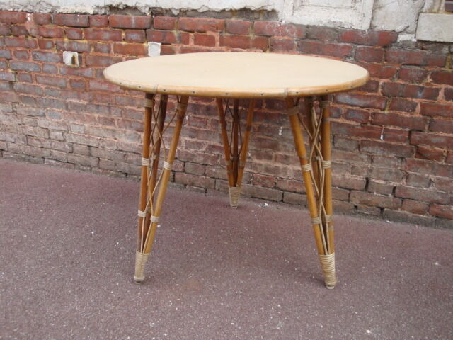 Table round rattan