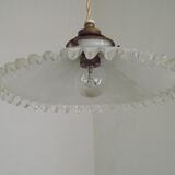 Suspension Art déco en opaline plissée blanche, France