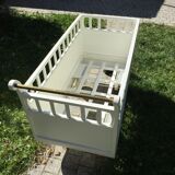 Old baby bed camper 1950 vintage