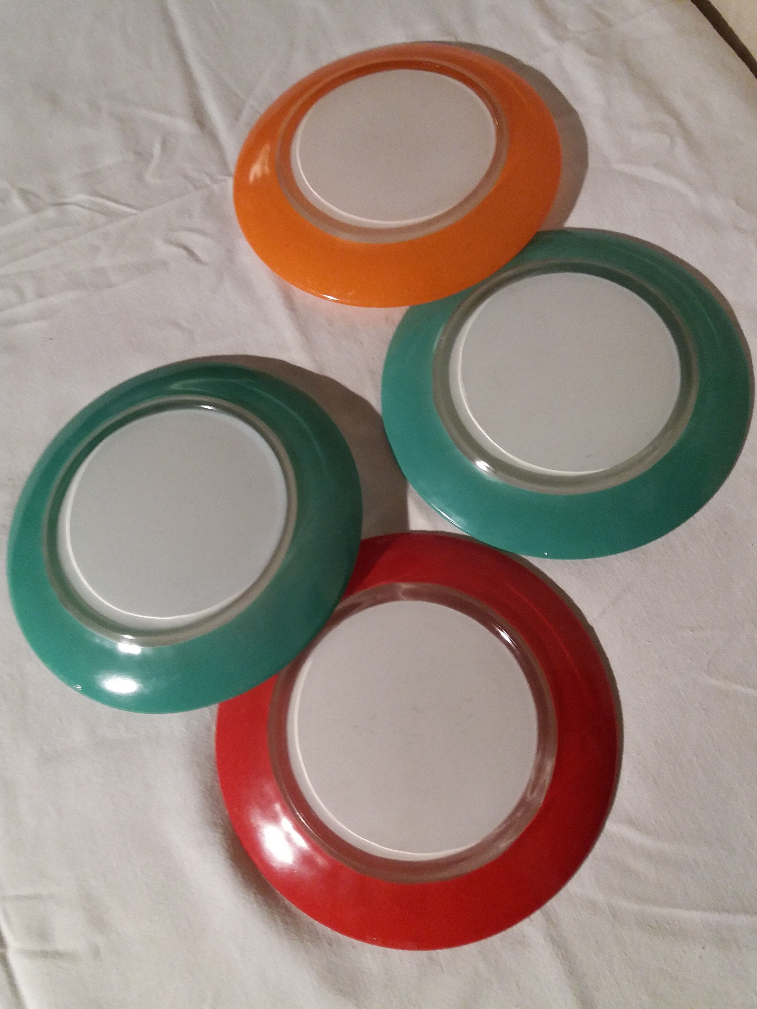 Lot of 4 "Duralex" color dessert plates