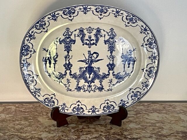 Dish Jules Vieillard Bordeaux 48 cm, 19th century.