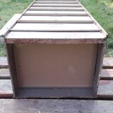 Furniture industrial clamshell