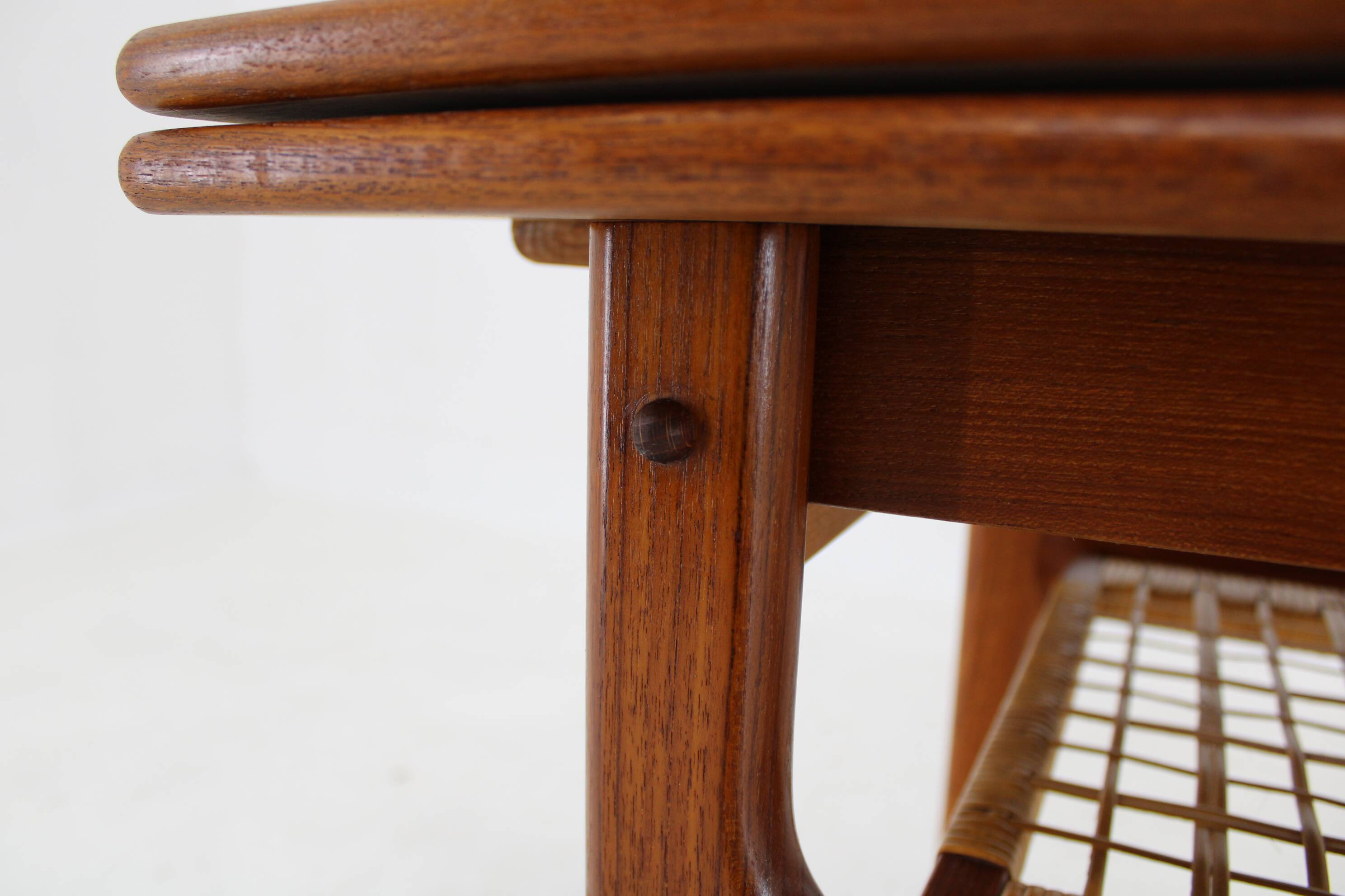 1960s Teak Extendable Coffee Table, Denmark