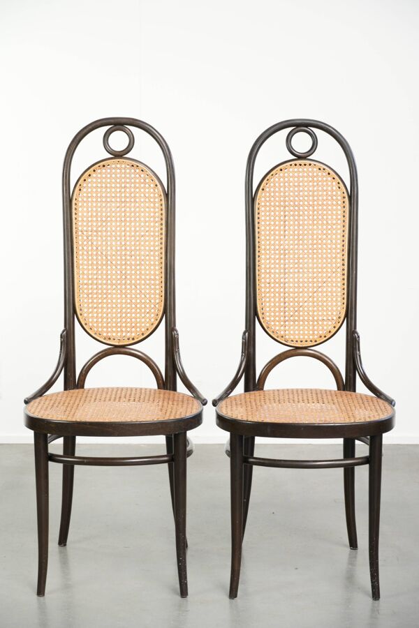 6 chaises vintage Thonet modèle Long John avec dossier haut
