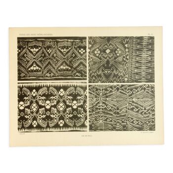 Ancienne planche photographique de 4 tissus Ikäts de Bali 1930