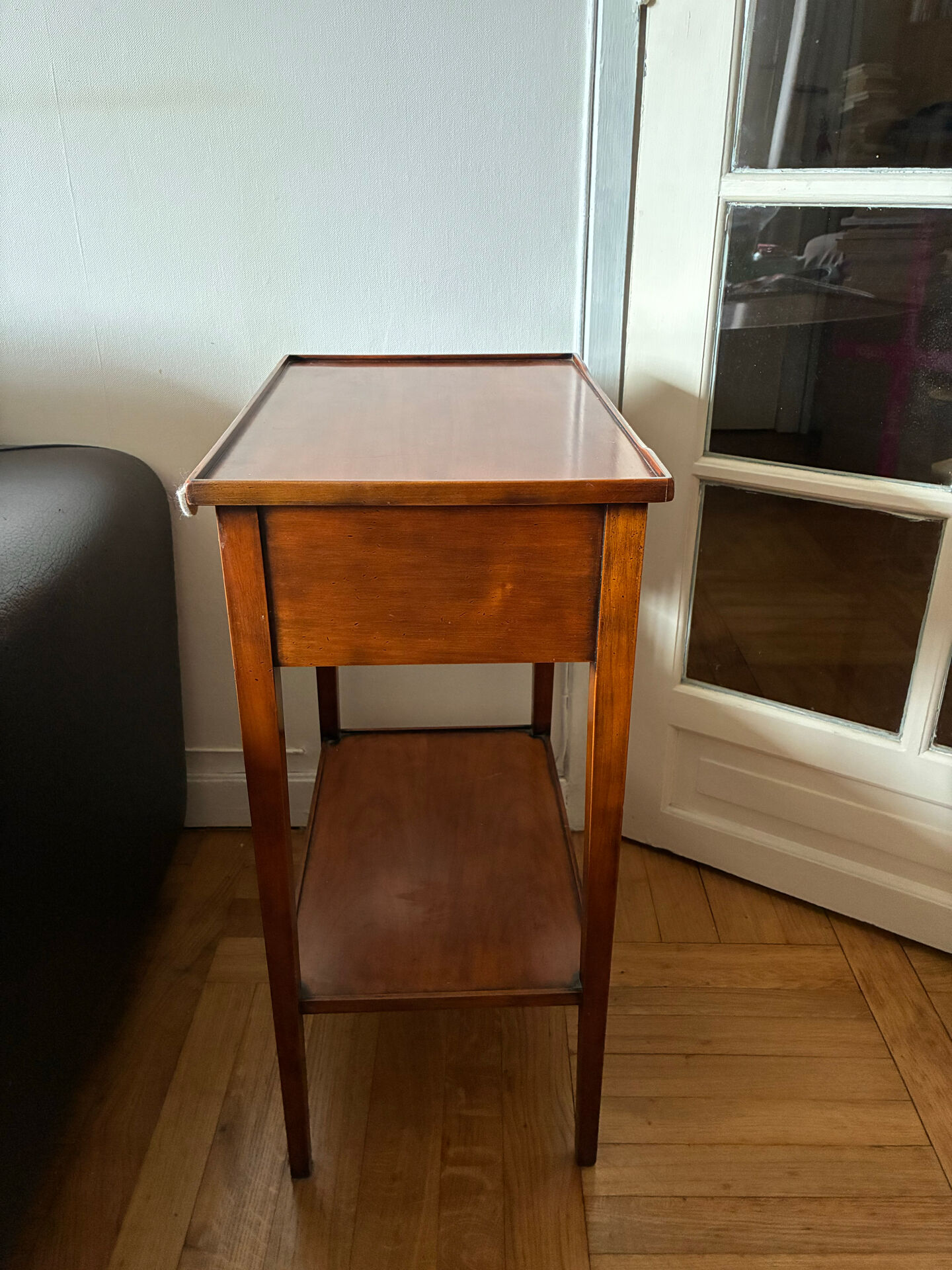 Small console bedside table