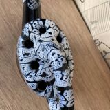 Vallauris watering can flower stand