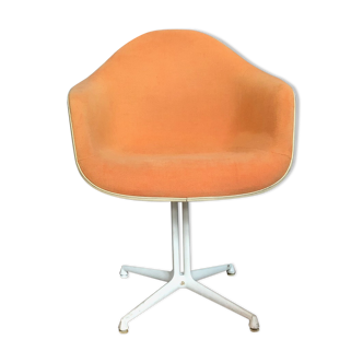 Armchair by Charles & Ray Eames Herman Miller edition of 1972
