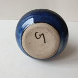 Vase soliflore bleu en céramique (grès de Puisaye) signé Aristide Mallet ?