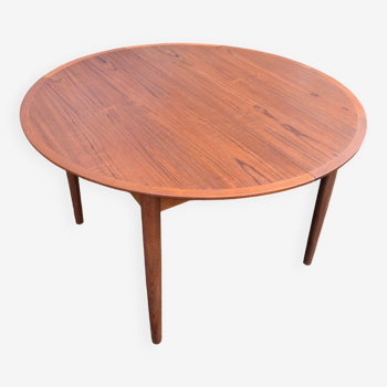 Teak table