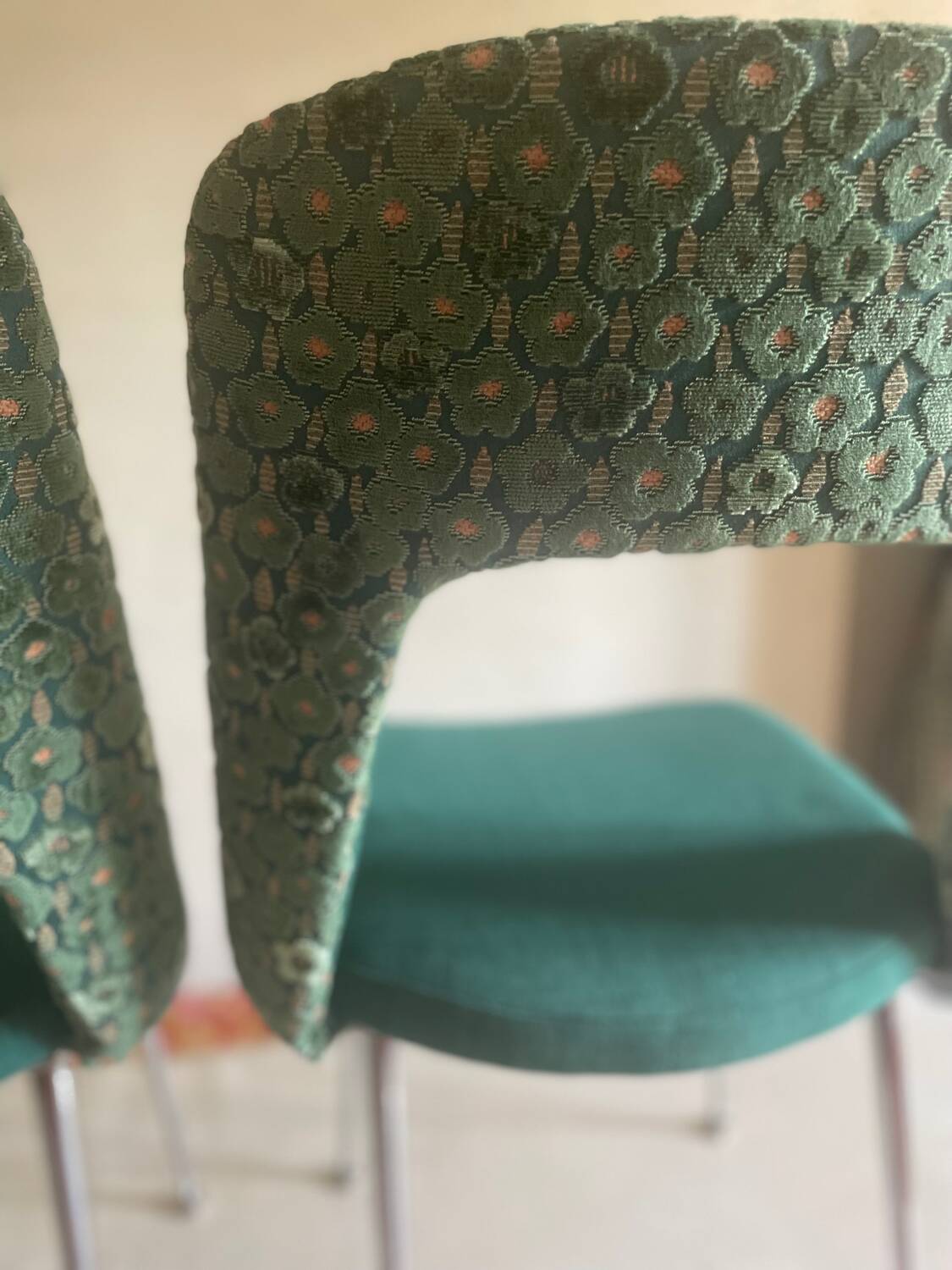 Pair of vintage conference chairs