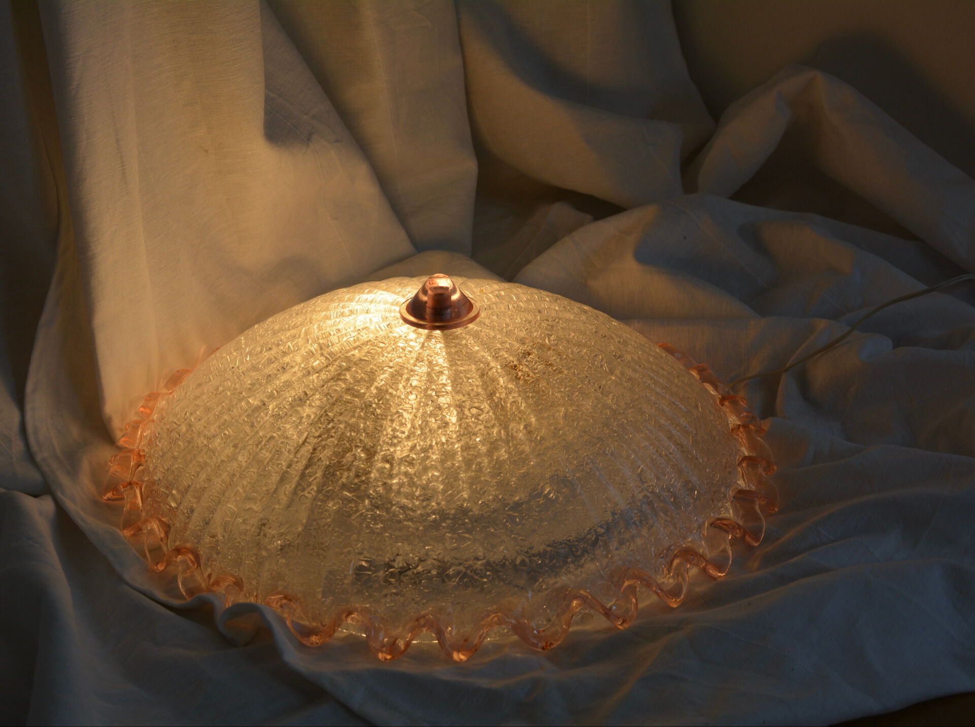 Vintage Italian ceiling light in pink Murano glass, 40 cm