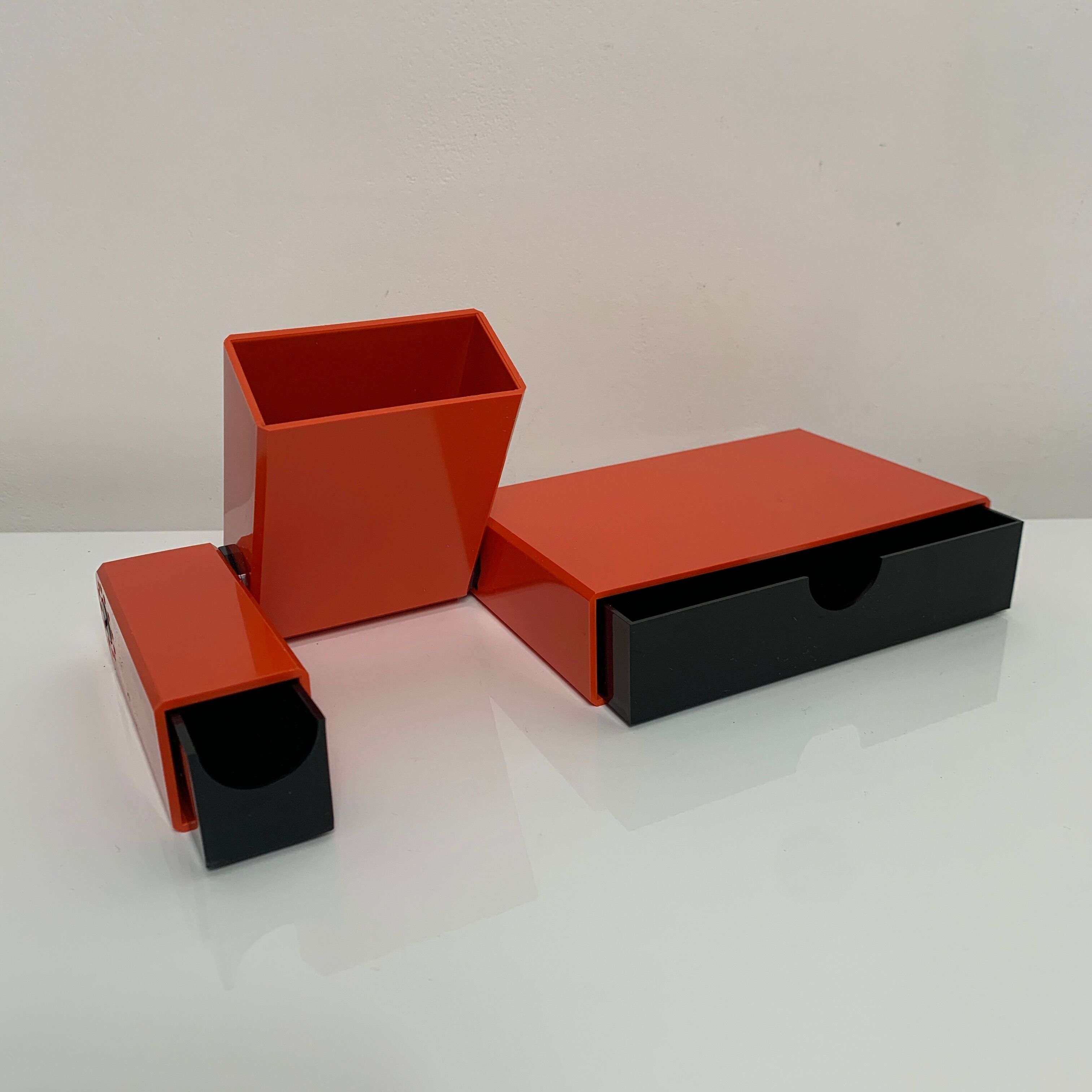 Office organizer pencil pot Facetta vintage plastic orange design