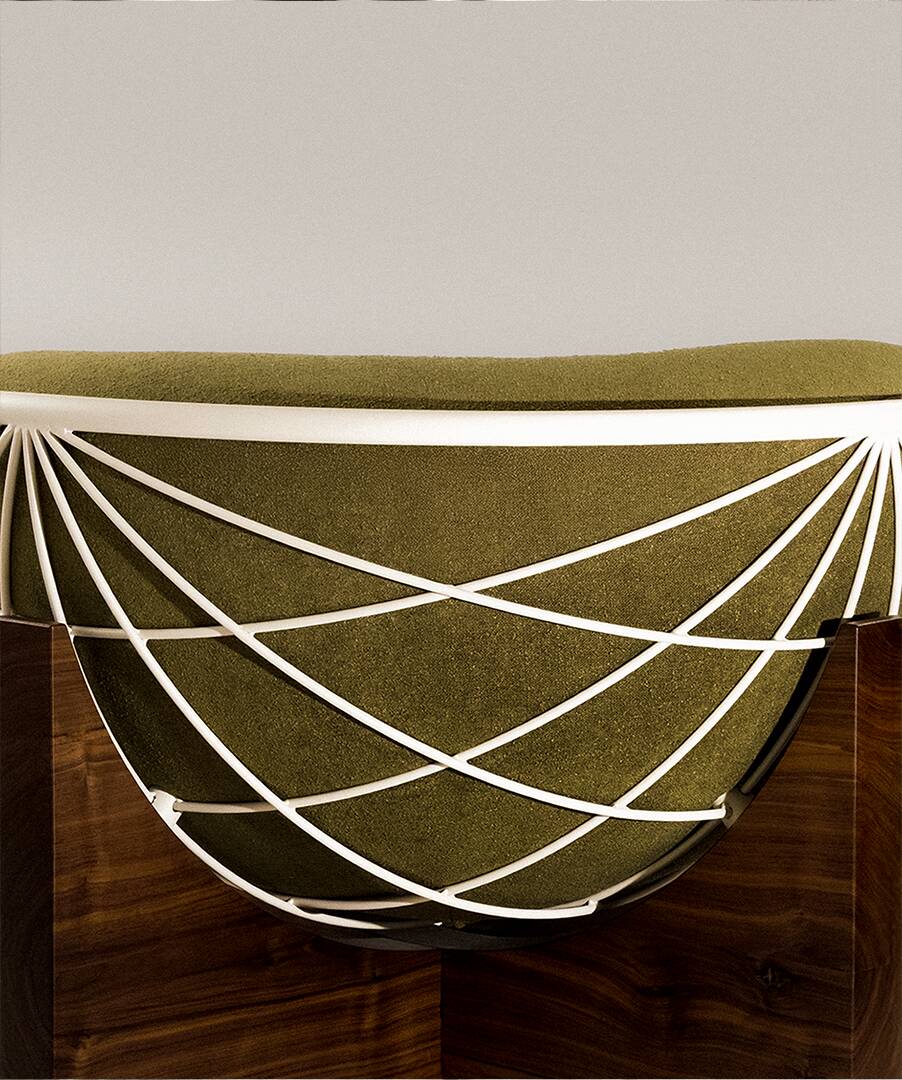 Chaise Tucker