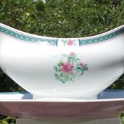 Saucière Limoges The Porcelain of the Unicorn Imperial China