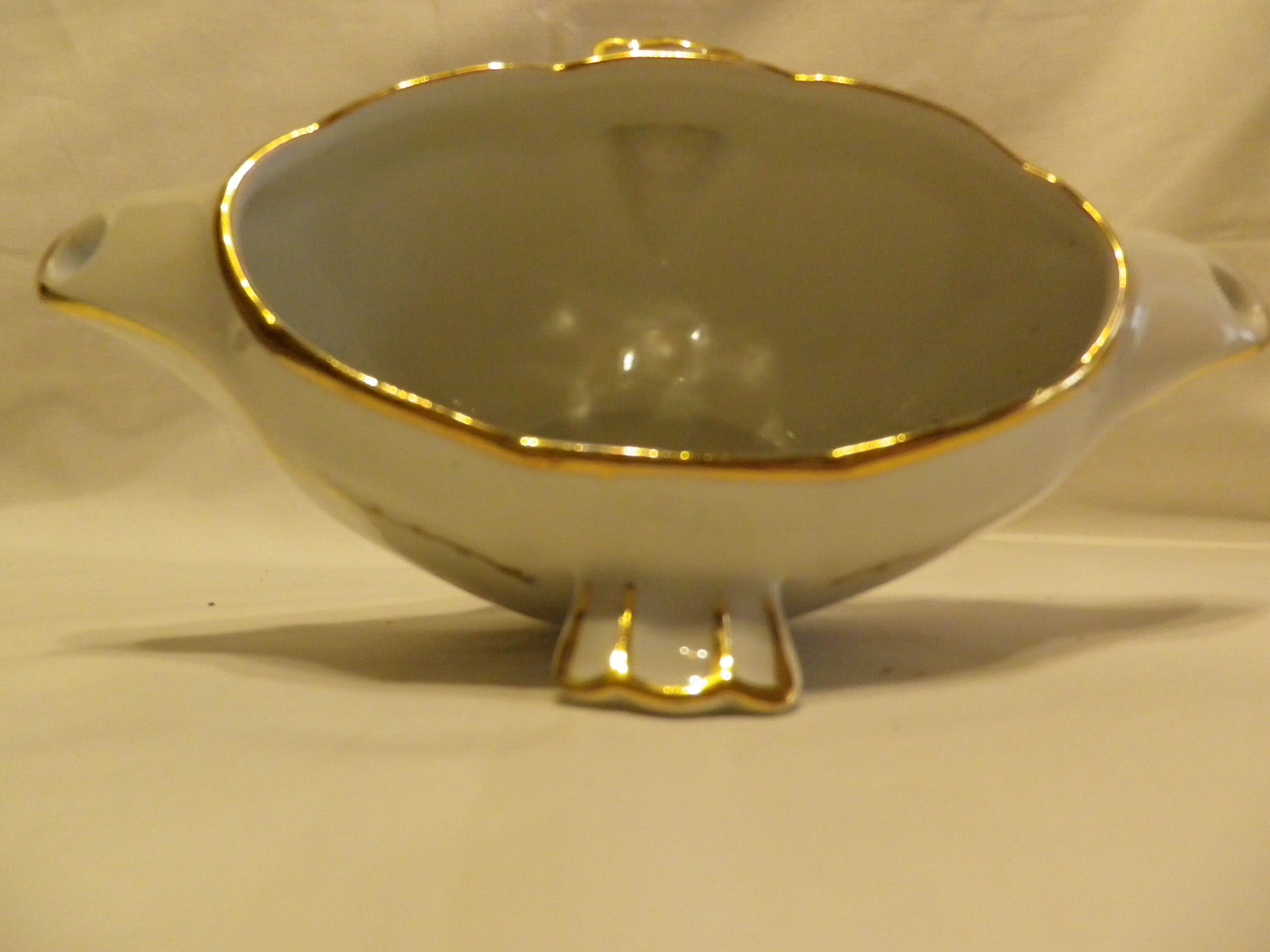Gravy boat double beak porcelain of vierzon