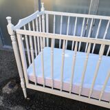 English style child bed