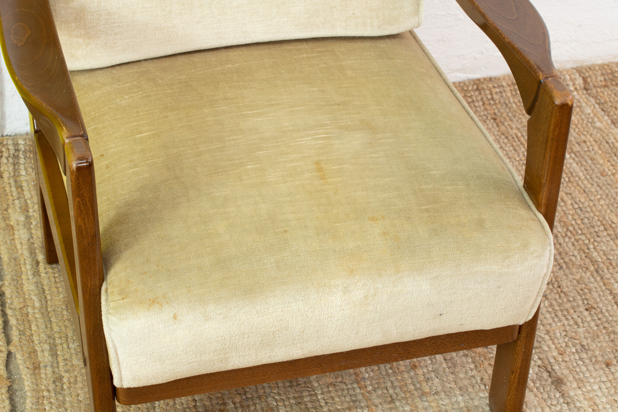 Fauteuil Scandinave Vintage – 69 cm