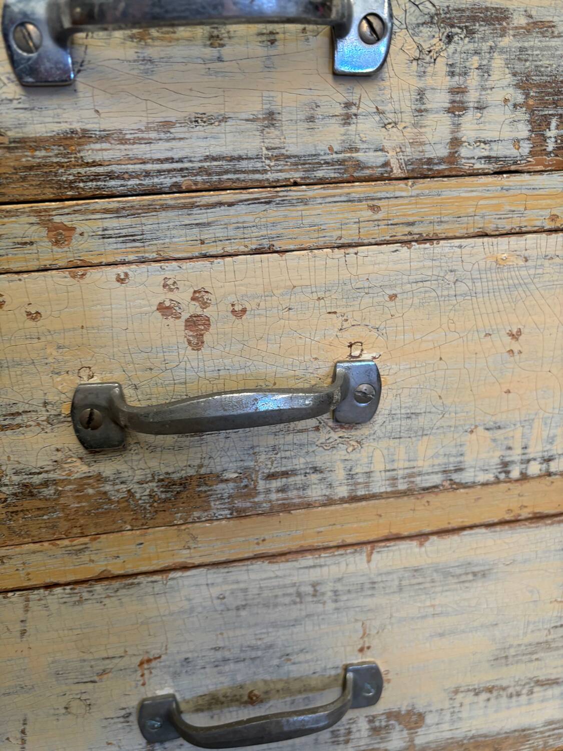 Trade furniture