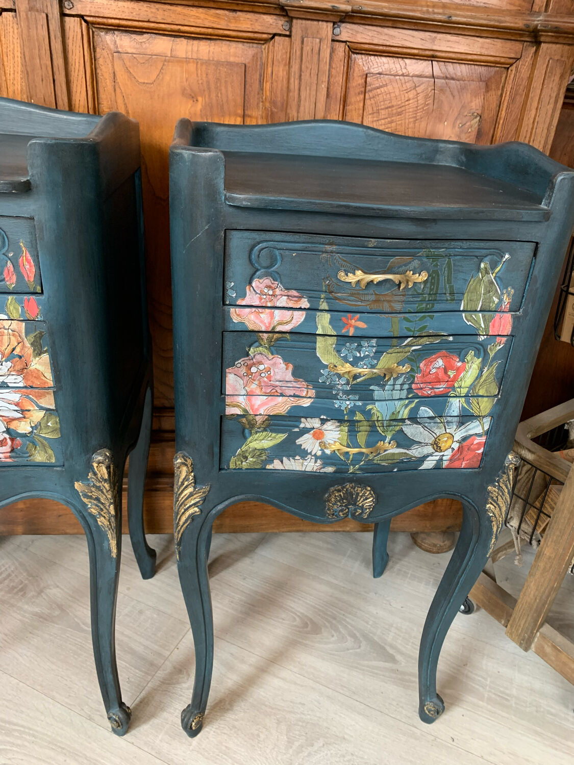 Decorated and patinated bedside tables