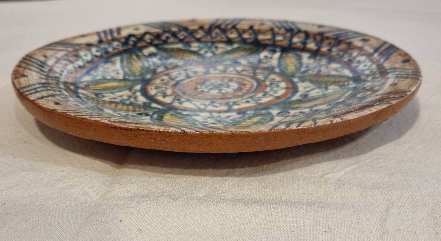 Assiette artisanale