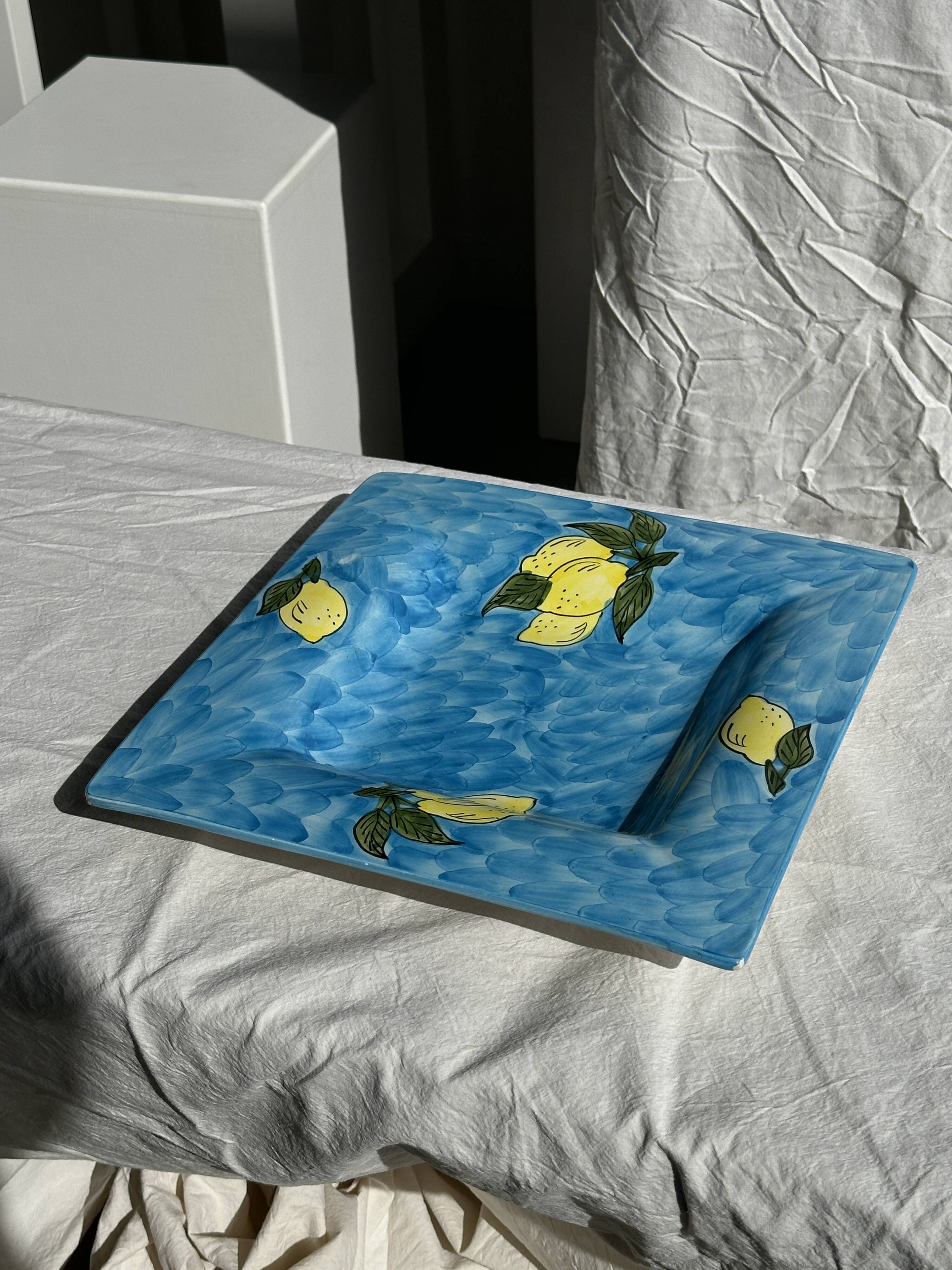 Large square dish with lemon pattern 33cm Aleya Slim