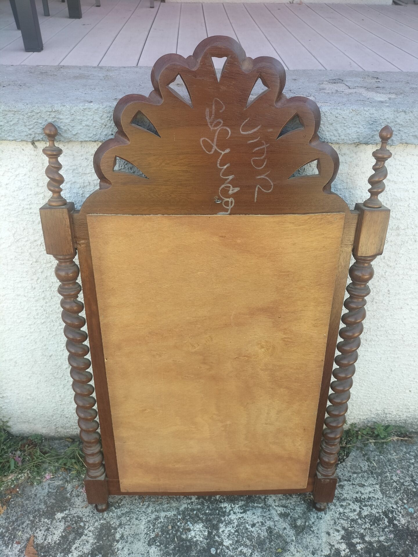 Antique style mirror