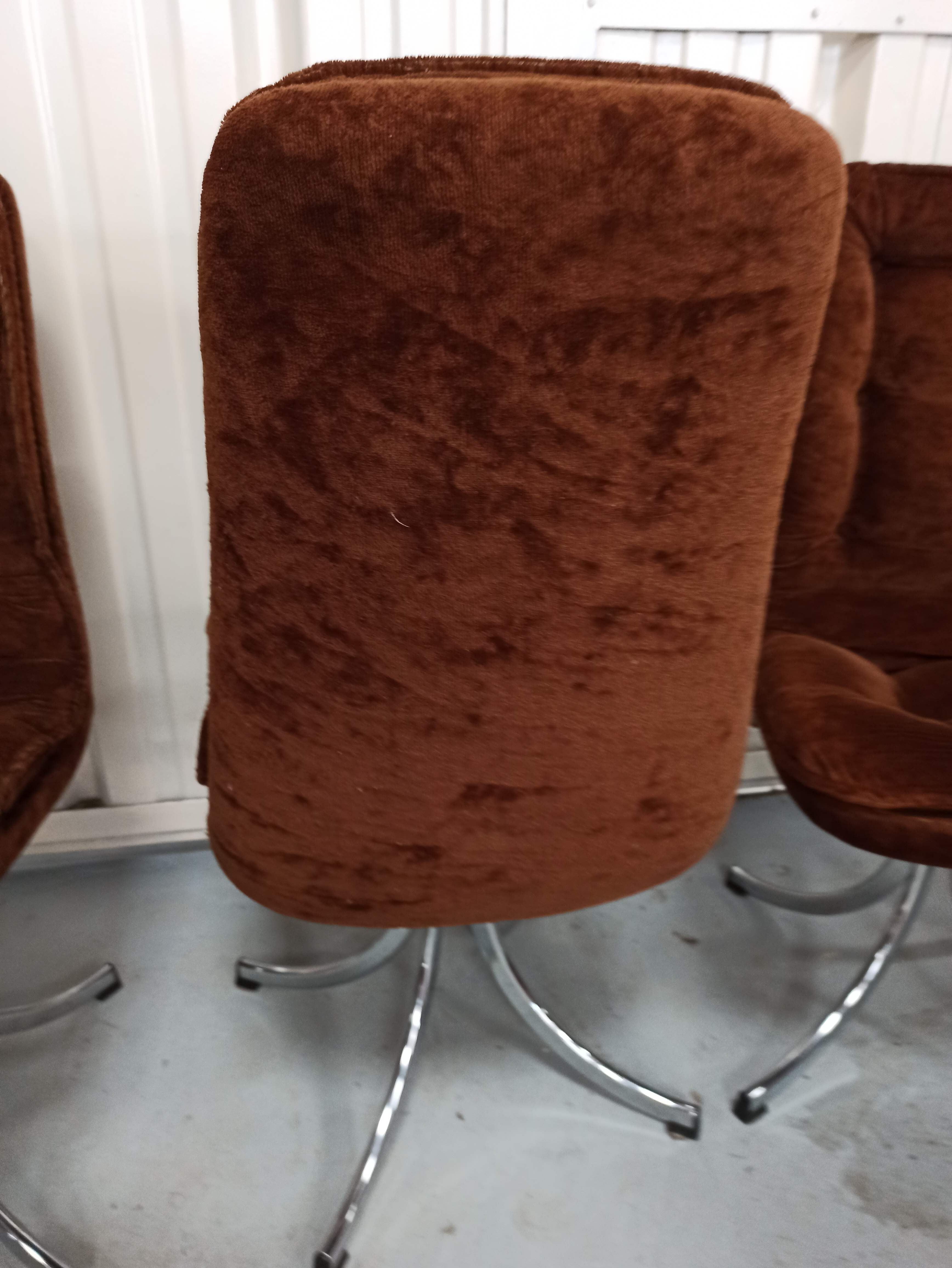 Set of 6 chrome velvet bucket chairs from the 70s